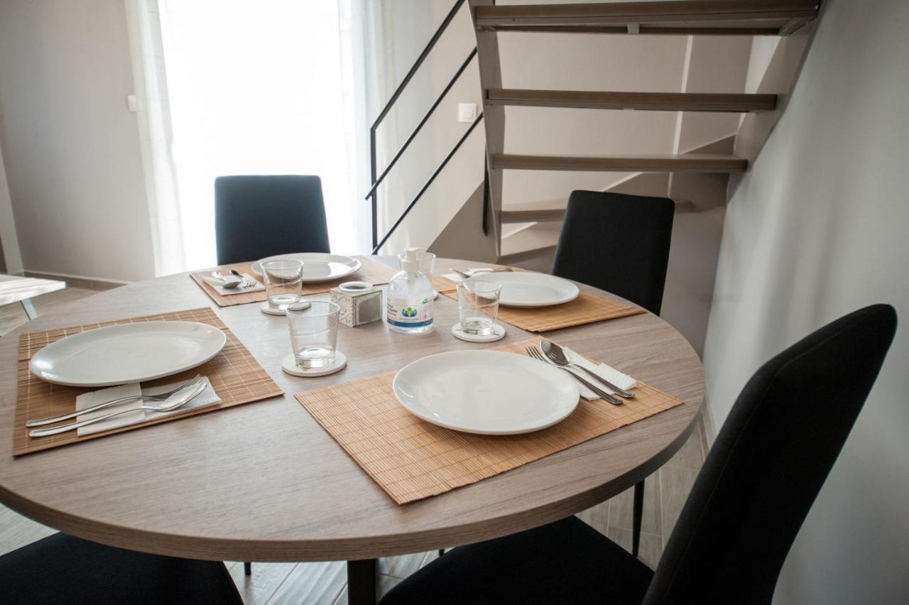 Niki'S Apartments Peraia  Екстер'єр фото