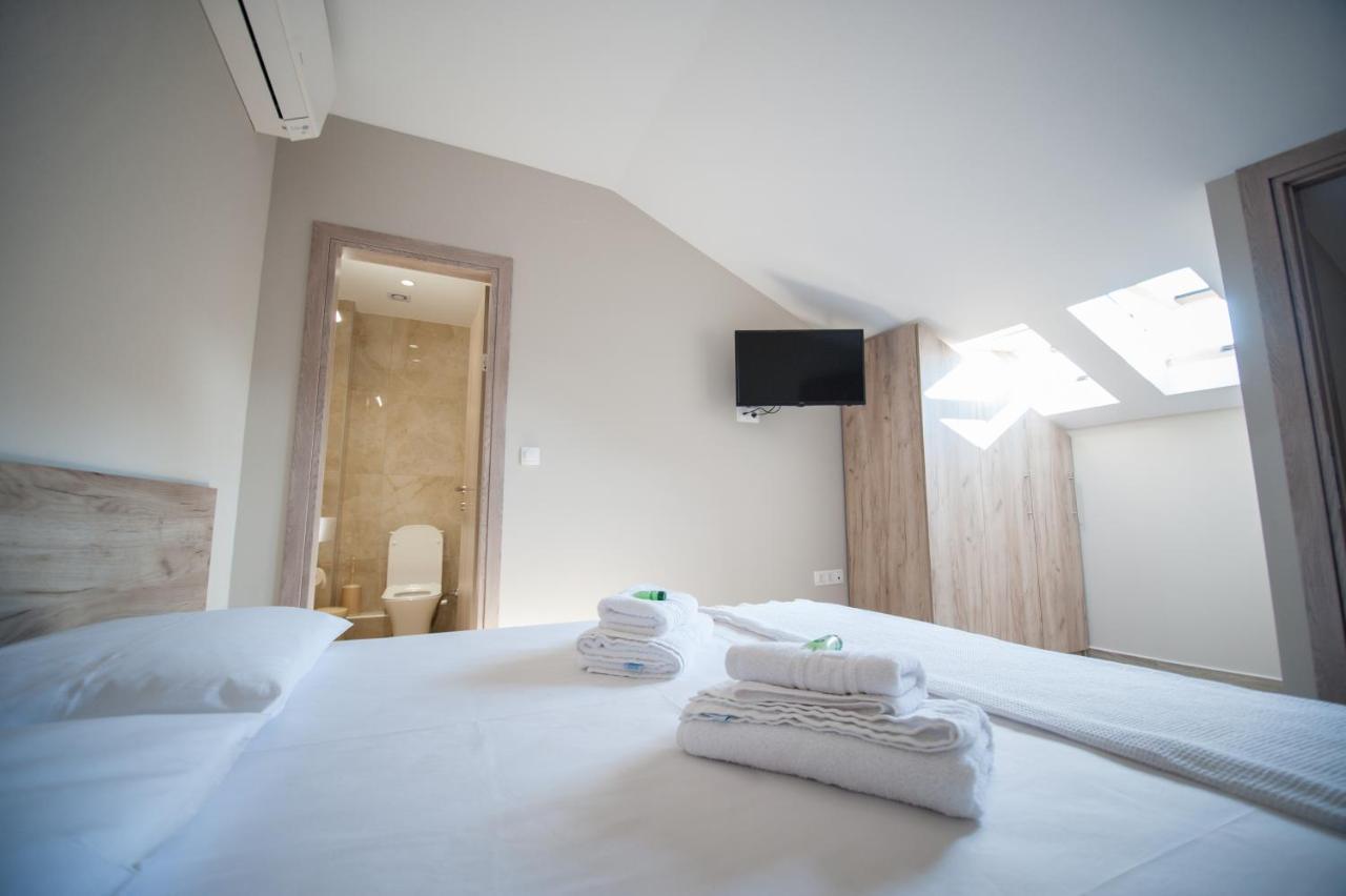 Niki'S Apartments Peraia  Екстер'єр фото